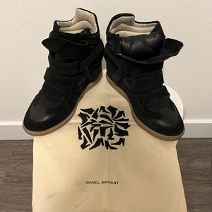 ISABEL MARANT BEKETT LEATHER SNEAKERS